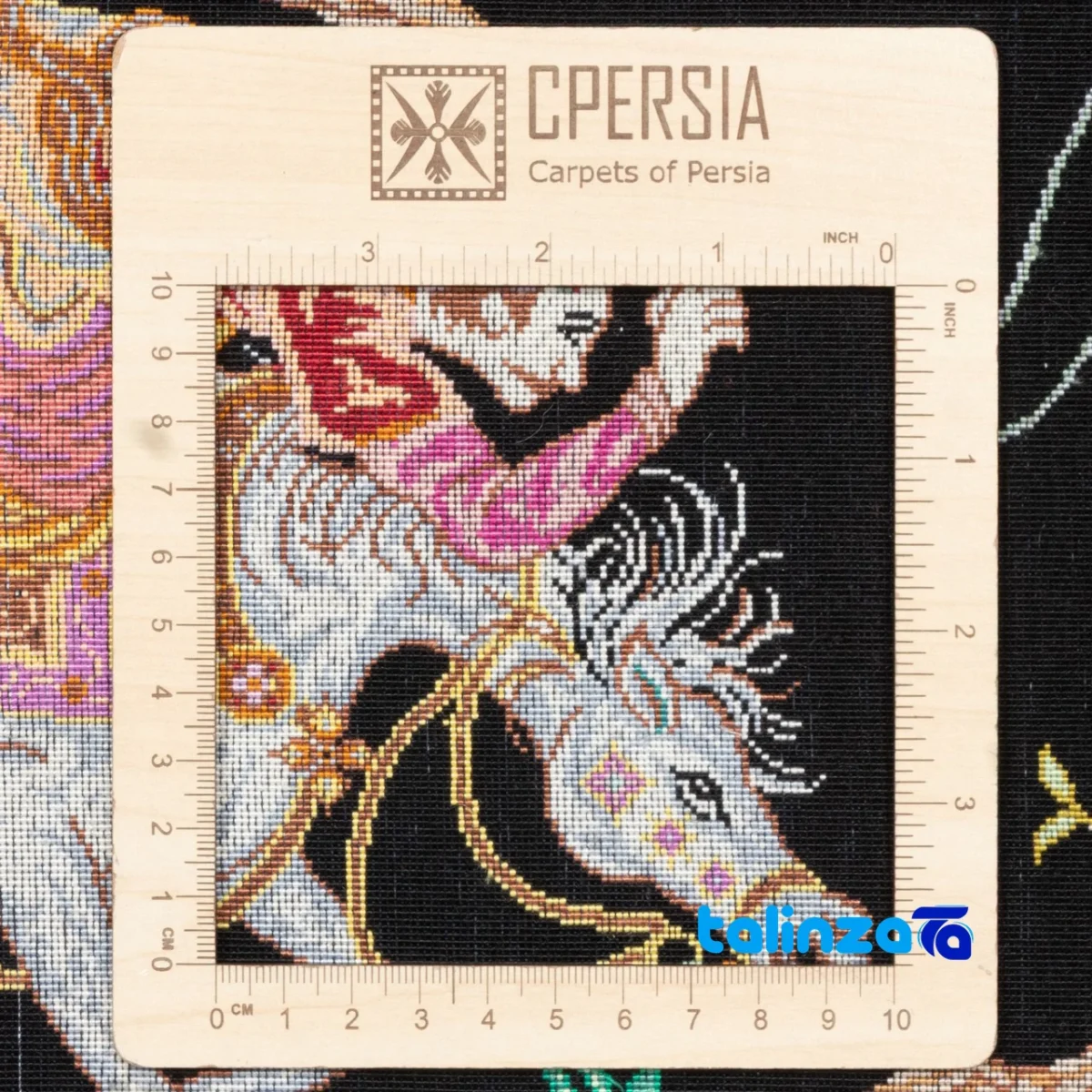 Top view of Si Persia Handwoven Tapestry Hunting Scene pattern and color tone