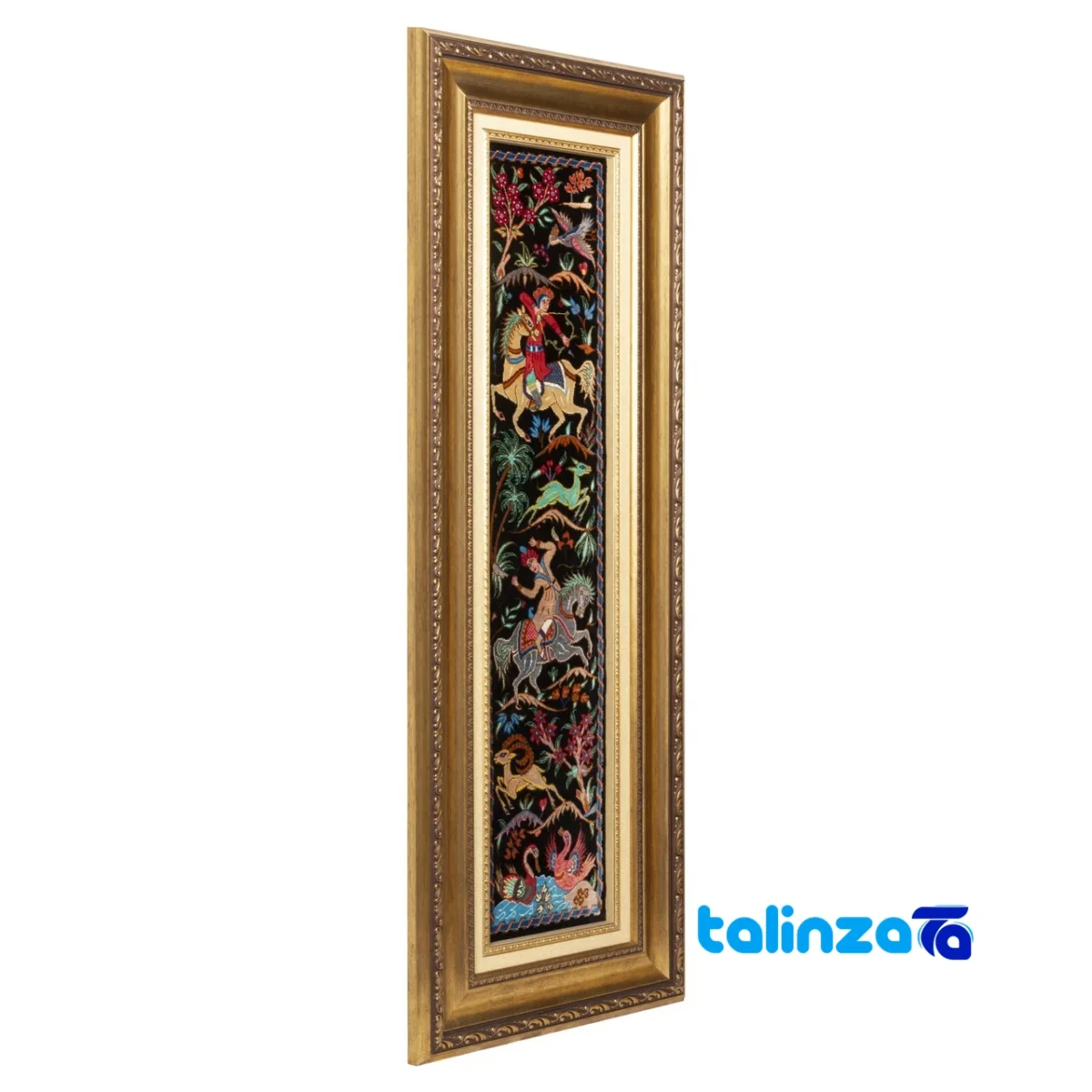 Top view of Si Persia Handwoven Tapestry Hunting Scene pattern and color tone