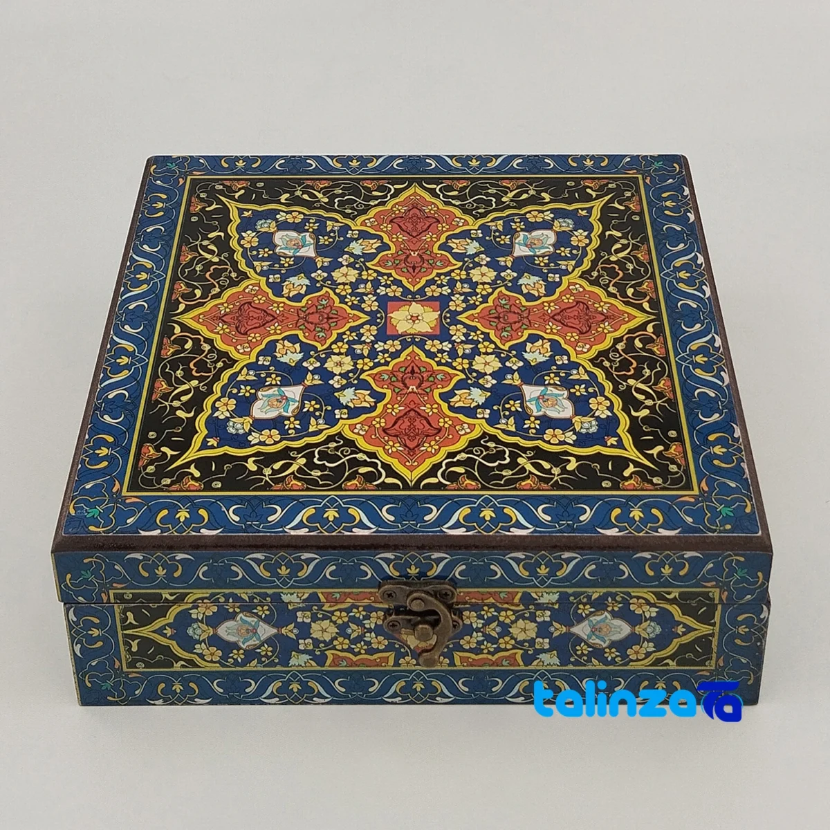 Aghile Saffron Gift Box Premium Quality - Package front showing product labeling and brand