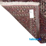 Persia Handwoven Rug Traditional Design Red pattern and color tone (Top view)