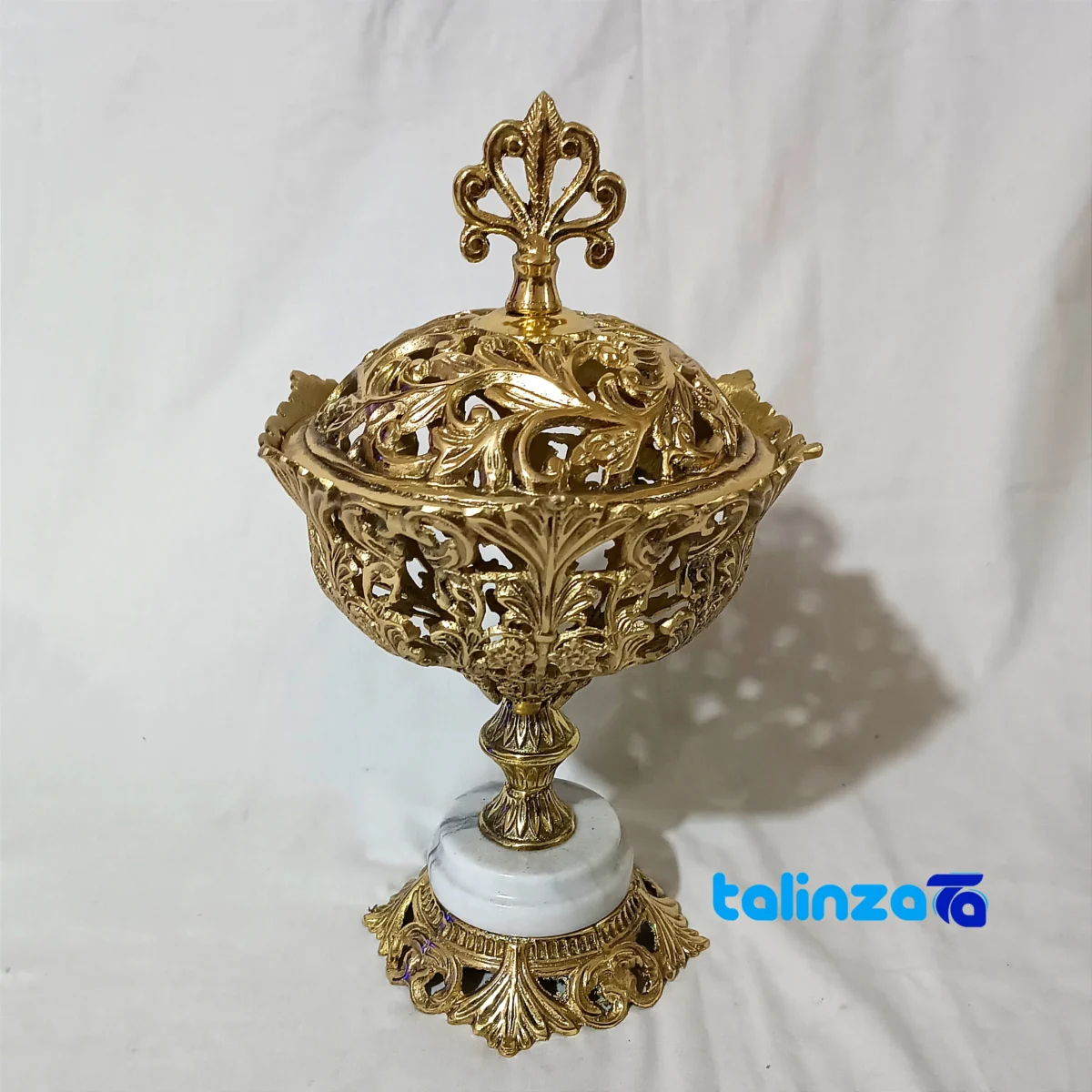 Front view of Brass Blossom 3-Piece Serving Set with Stone Base 60x32x23 cm design and key details