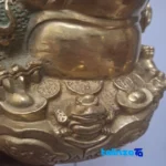 Bronze Zodiac Frog Statue Coin Design 18x18x18 cm - Front view showing saffron grade and packaging