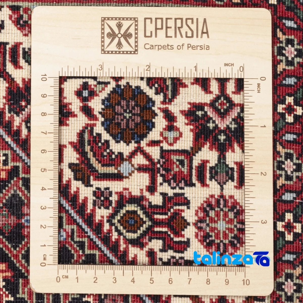 C Persia Handwoven Carpet Luxurious Design material and craftsmanship (Weave close-up)
