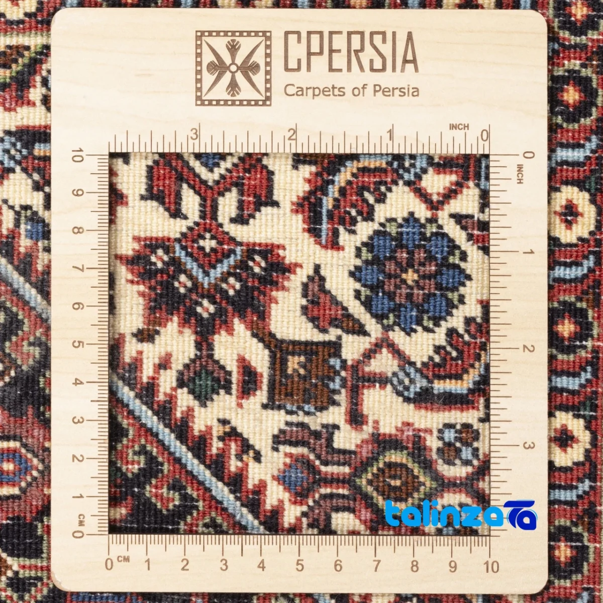 Si Persia Handwoven Carpet Red Design - Weave close-up showing material and craftsmanship