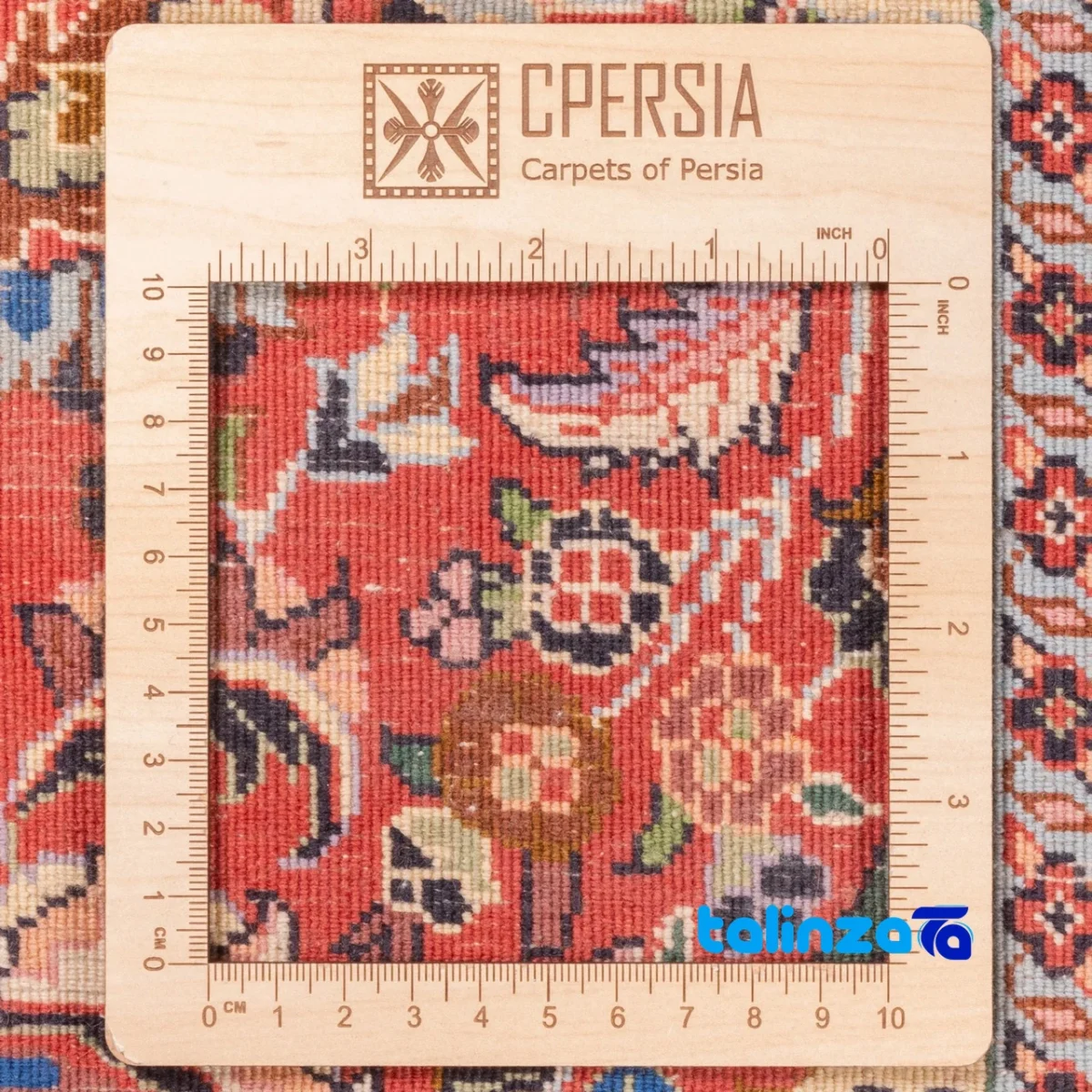 Weave close-up of Si Persia Handwoven Carpet Elegant Red Design material and craftsmanship