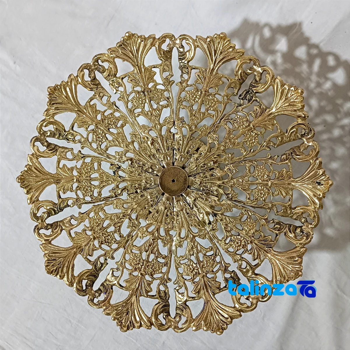 Brass Blossom 3-Piece Serving Set with Stone Base 60x32x23 cm label and packaging view)