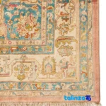 Handwoven Carpet Geometric Design Peach - Weave close-up showing material and craftsmanship