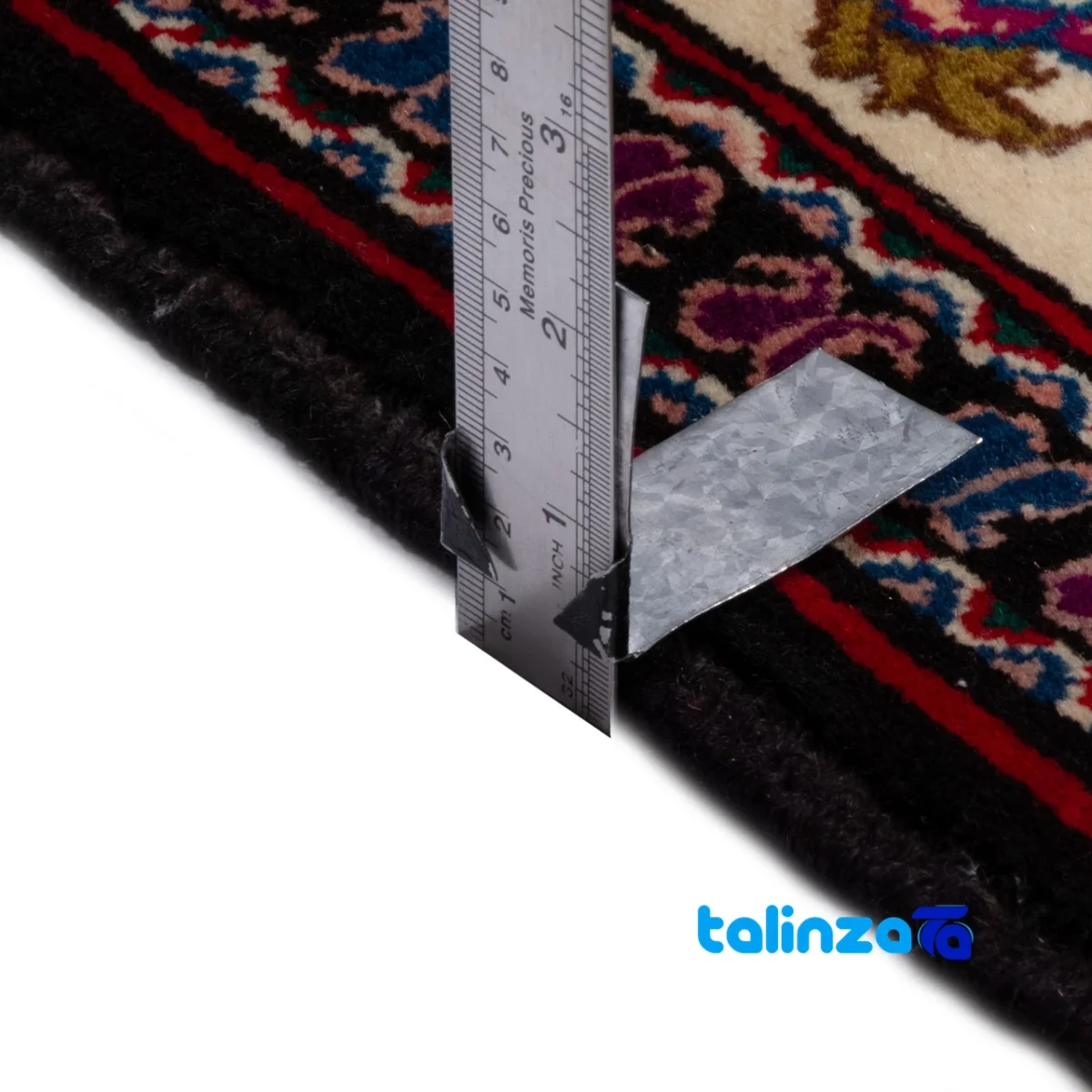 Si Persia Handwoven Rug Elegant Design border and finishing (Edge view)