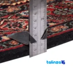 Edge view of Si Persia Handwoven Carpet Luxurious Design border and finishing