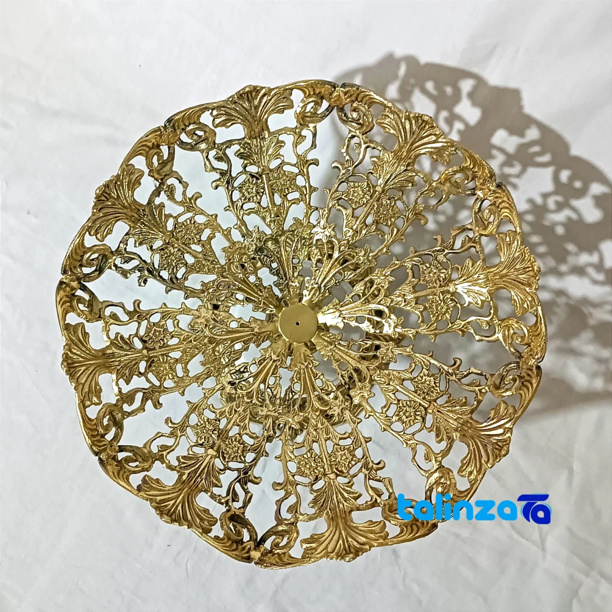 Brass Blossom 3-Piece Serving Set with Stone Base 60x32x23 cm - Detail view showing finish and material