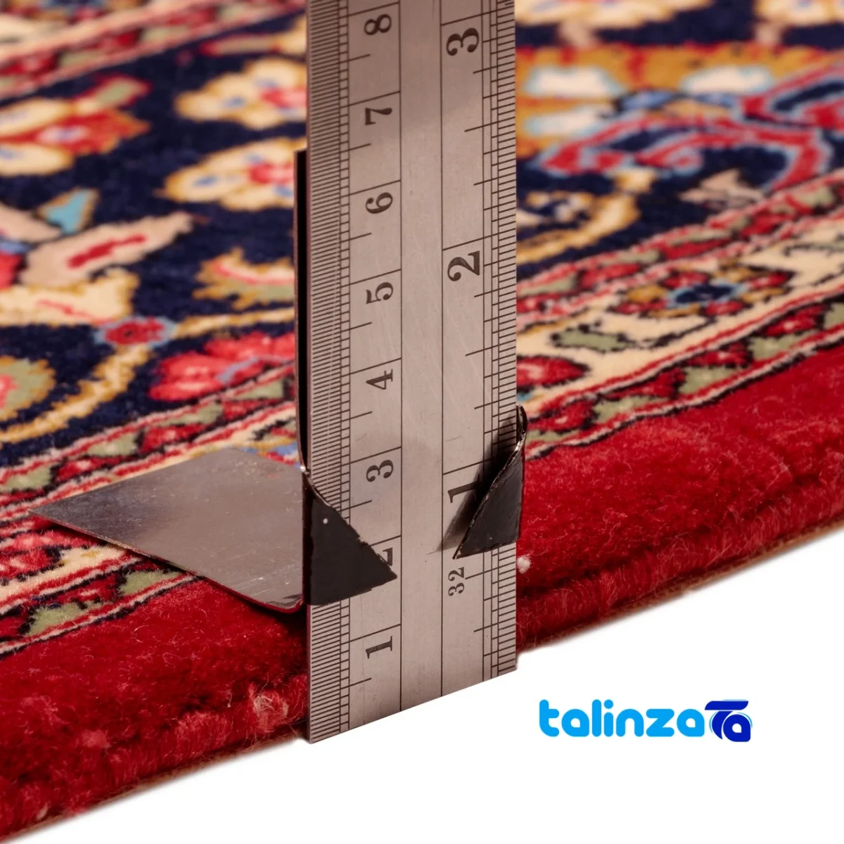 C Persia Handwoven Rug Luxurious Design - Edge view showing border and finishing