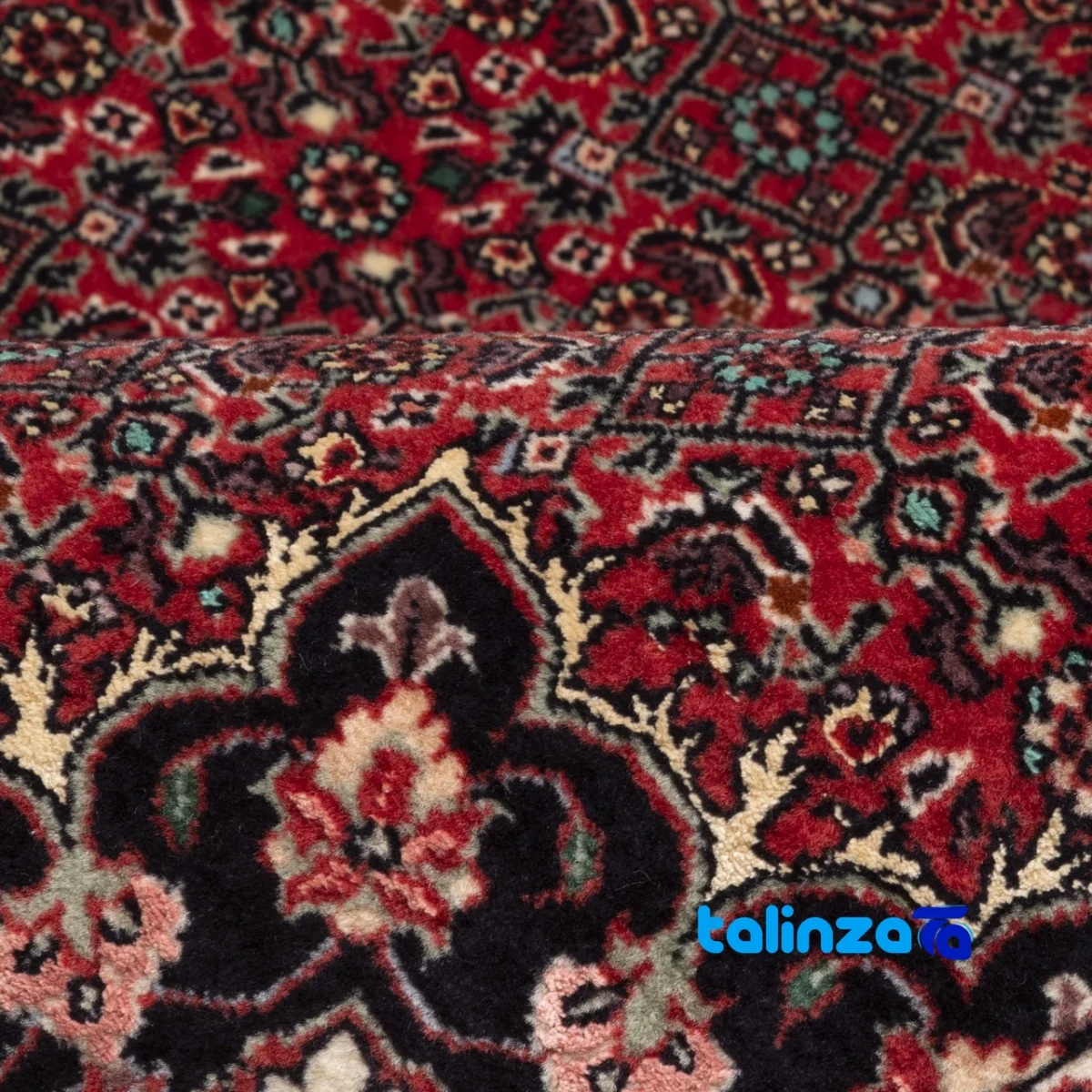 Persia Handwoven Carpet Red Luxurious Design - Room setting showing floor placement example