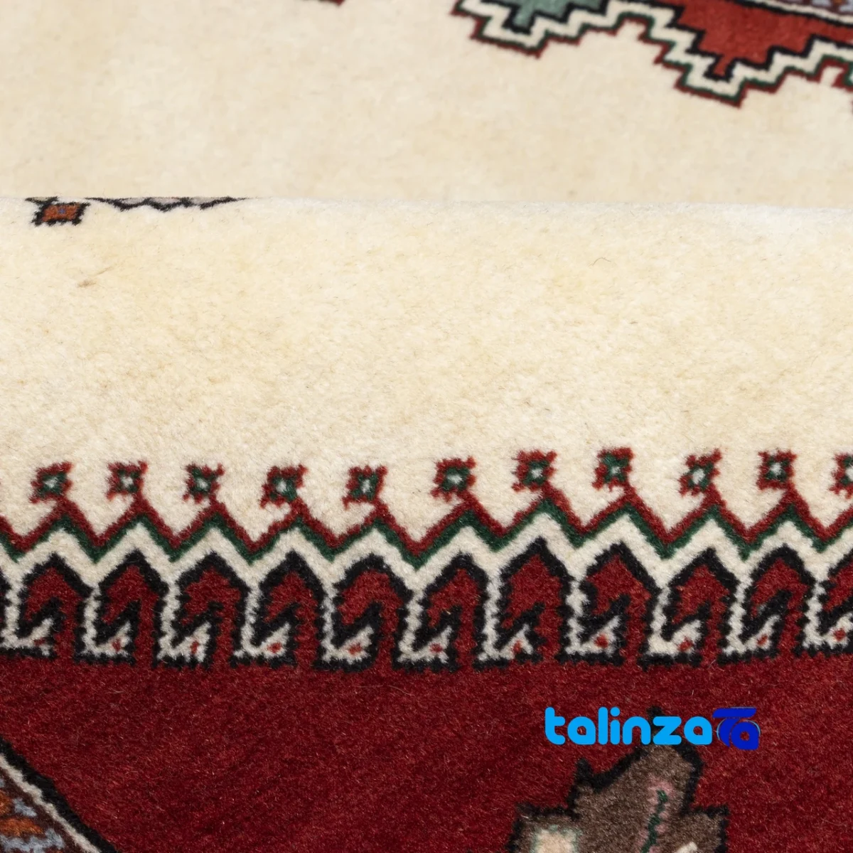 Si Persia Handwoven Runner Cream Design 84x157x2 cm - Side view showing profile and structure