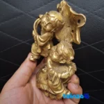 Side view of Bronze Sculpture Two Sisters Lily Design profile and structure
