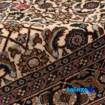C Persia Handwoven Rug - Elegant Cream Design pattern and color tone (Top view)